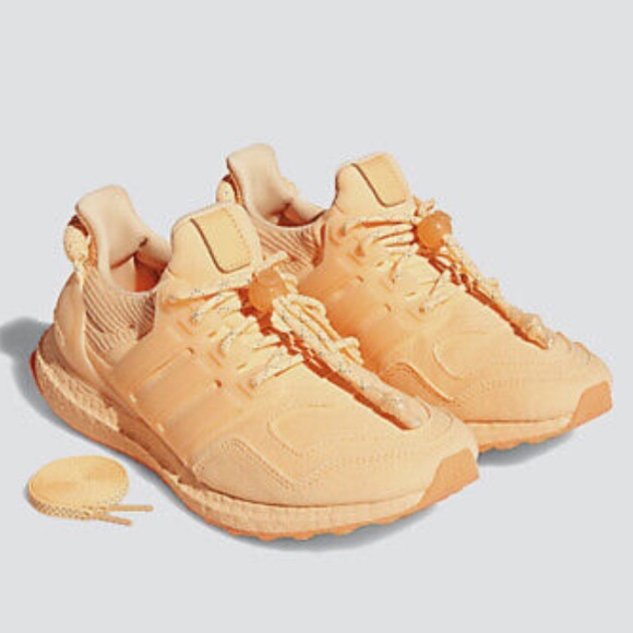 adidas x Ivy Park Rodeo UltraBOOST OG Acid Orange - Picture 2 of 11